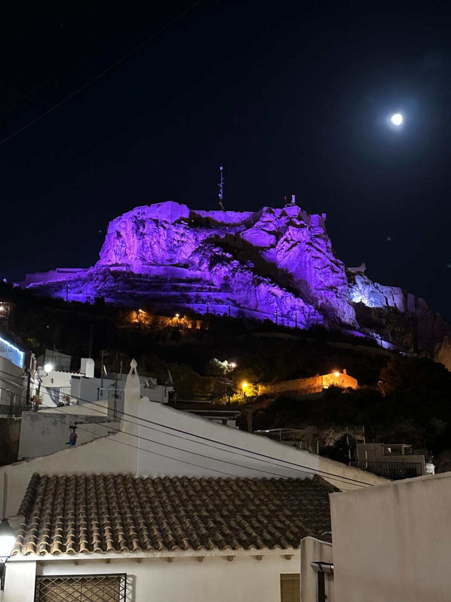 Nuevo Casco Antiguo, Playa Y Castillo Alicante Eksteriør bilde